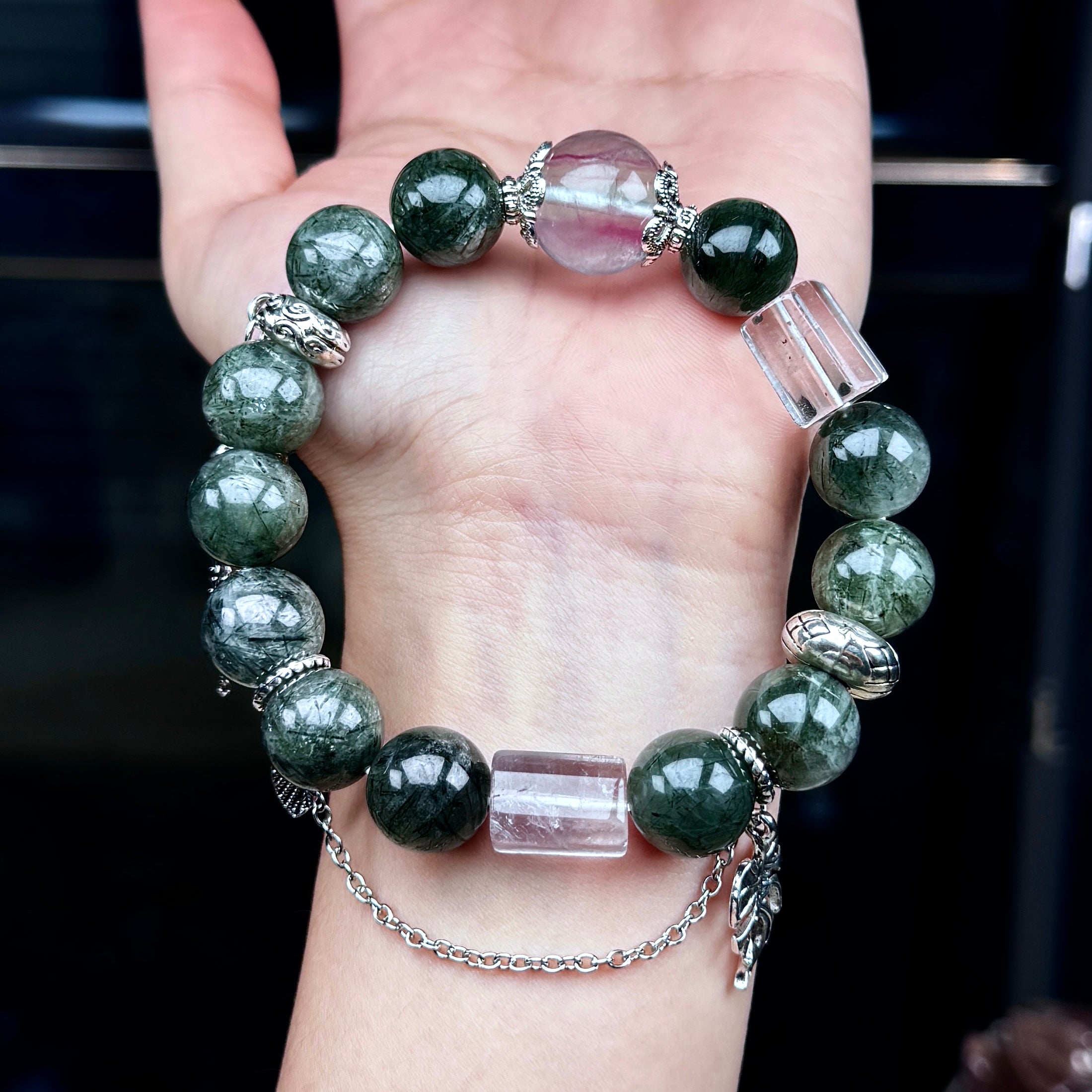 TGS DESIGN GREEN RUTILE+FLUORITE+CLEAR QUARTZ