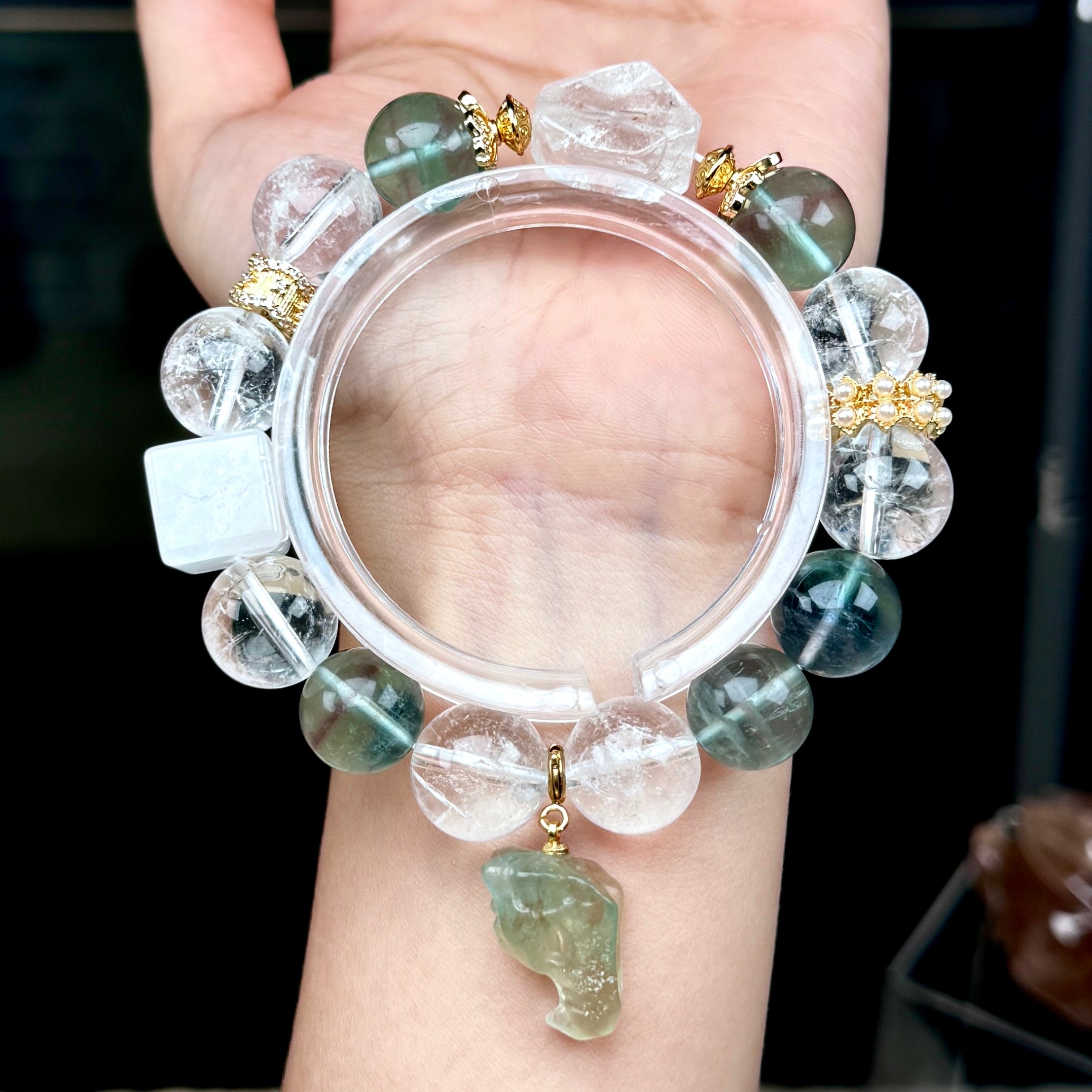 TGS DESIGN FLUORITE+CLEAR QUARTZ